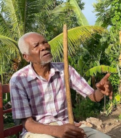 Papi, the old man of Janou