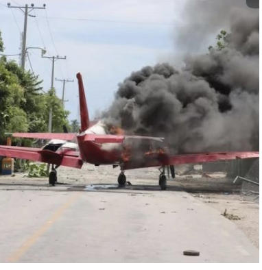 Agape's plane is burning in Les Cayes!