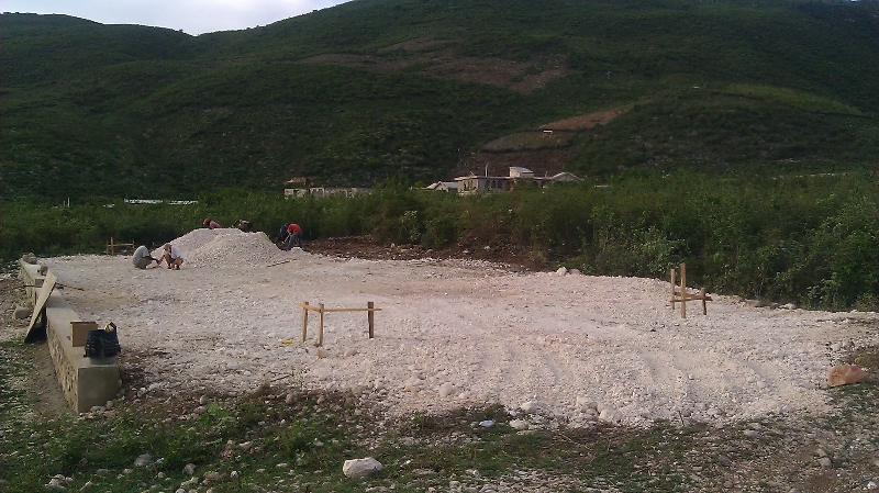Starting to level  the work site on the first day (4)