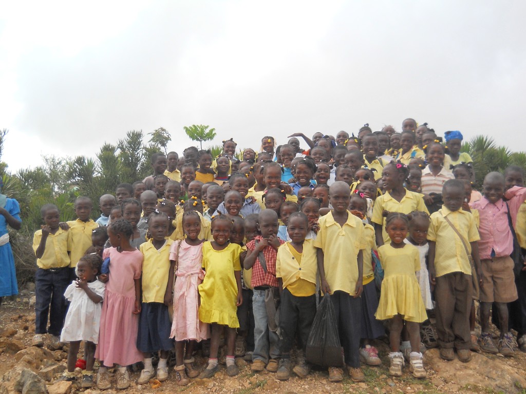 Children from the Chapelle school