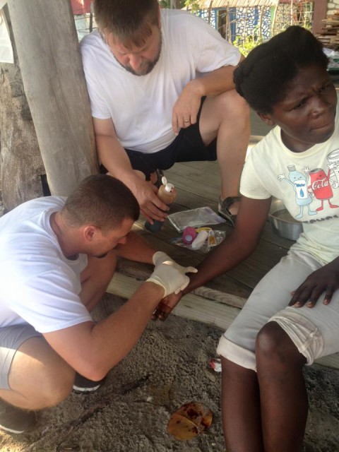 Treating a woman's cut