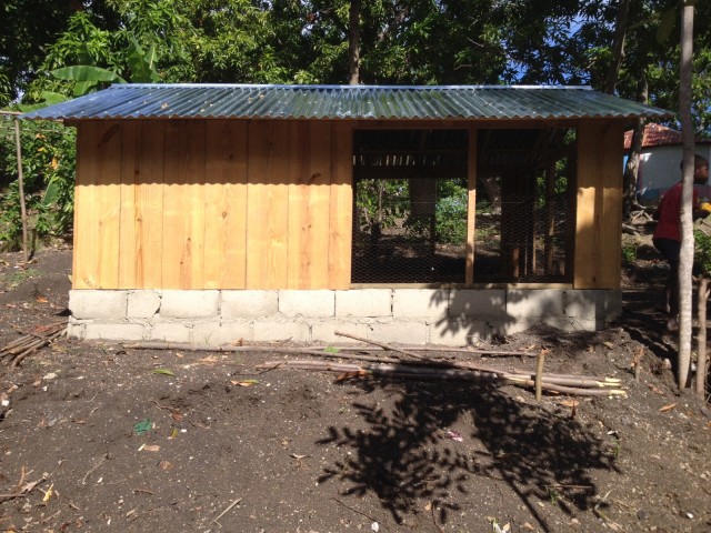 Sideview of the chicken house